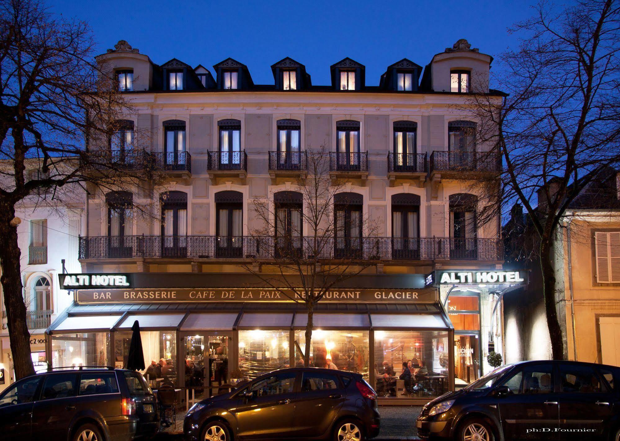 Alti Hôtel Bagneres-de-Luchon Exterior foto